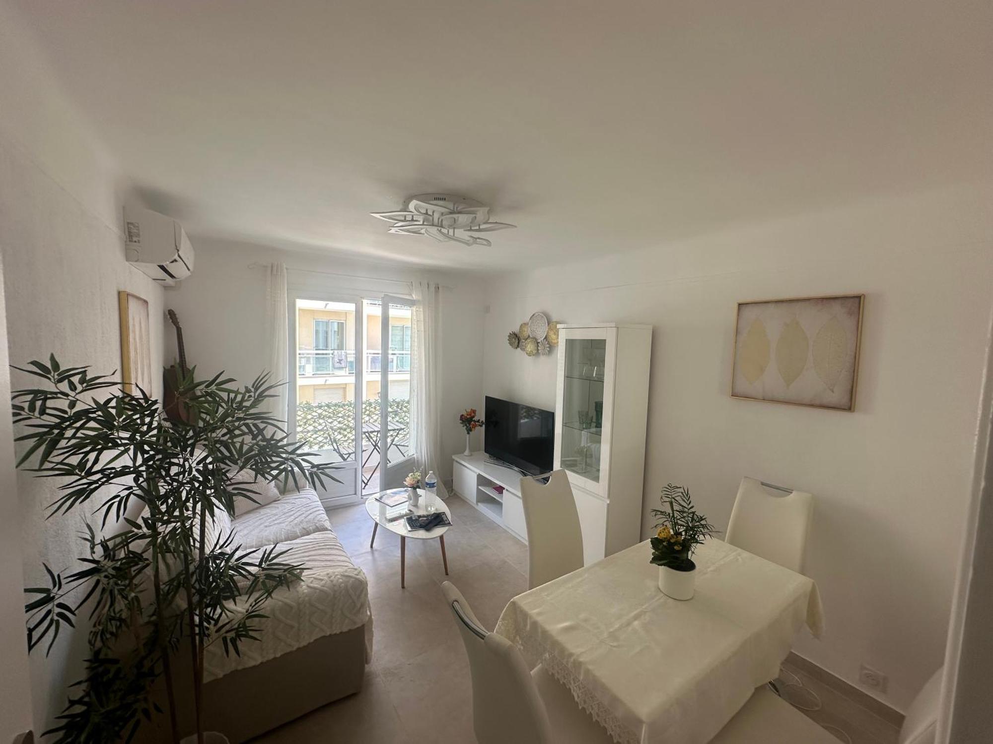 Maginifique T2 Au Coeur D Antibes